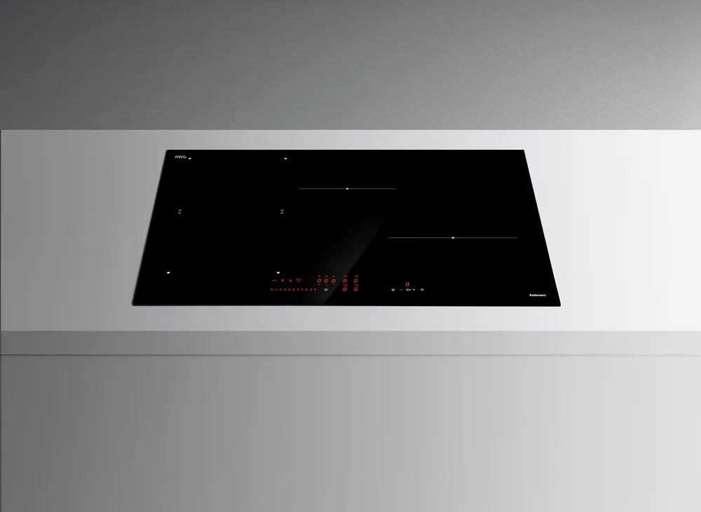 Фото товара: Falmec PIANO INDUZIONE 78x51 индукционная поверхность