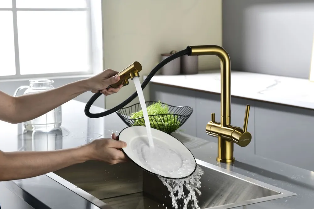 Детальное фото товара: Paulmark SERPENTINE, смеситель, брашированное золото