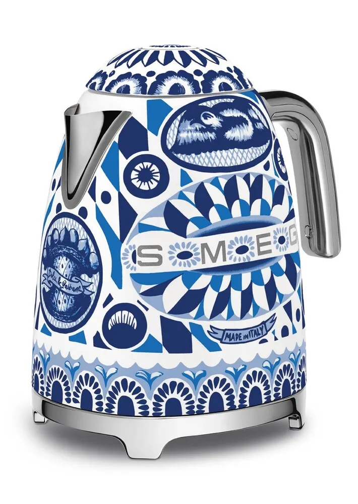 Детальное фото товара: Smeg KLF03DGBEU электрический чайник