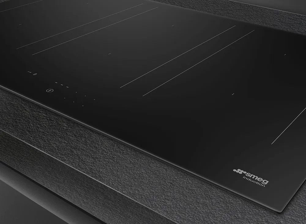 Детальное фото товара: Smeg SIM3864D индукционная поверхность