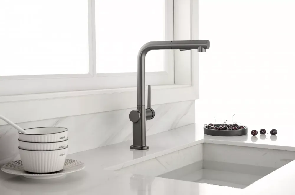 Детальное фото товара: Paulmark NEO, смеситель, вороненая сталь