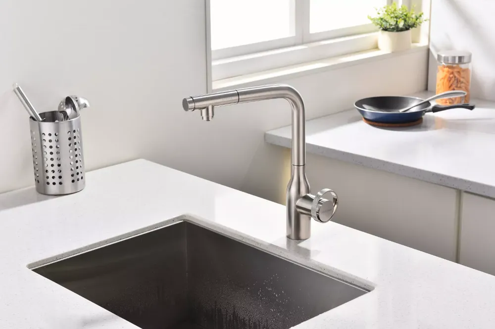 Детальное фото товара: Paulmark URBAN, смеситель, брашированная сталь