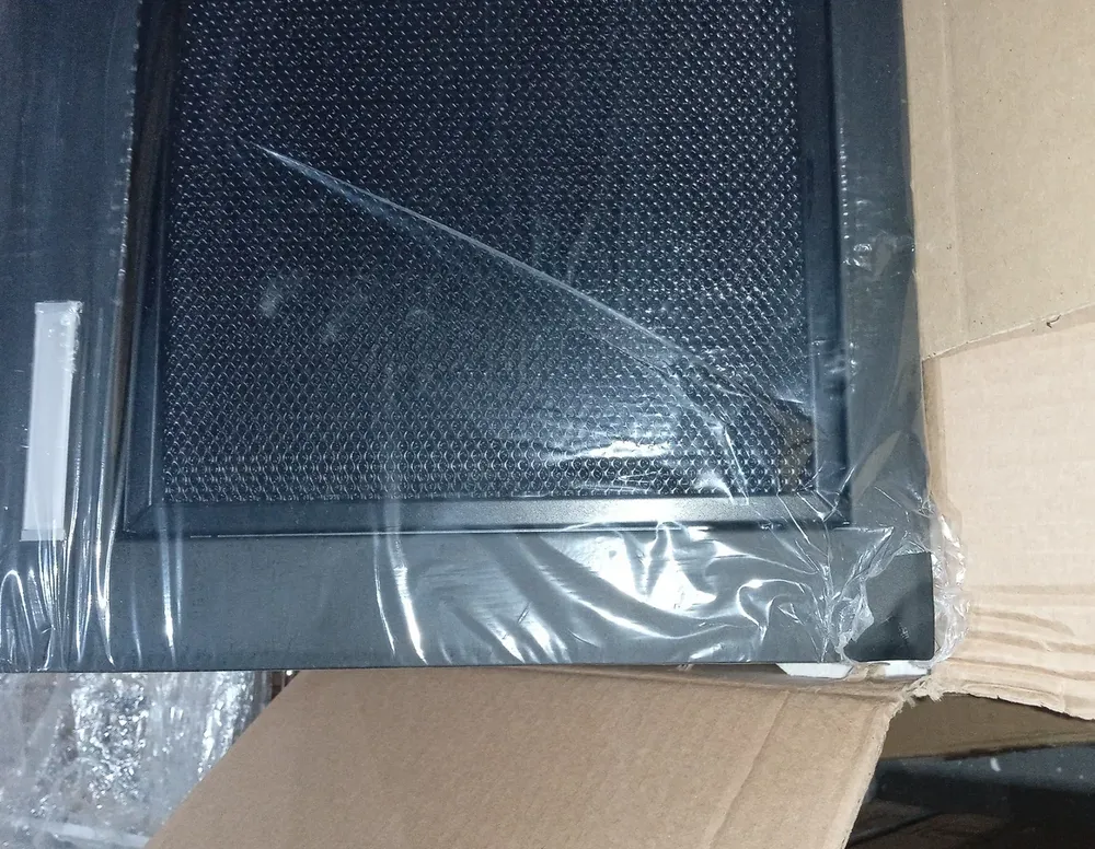 Детальное фото товара: Уценка №2 ELICA FOLD BL MAT/A/52