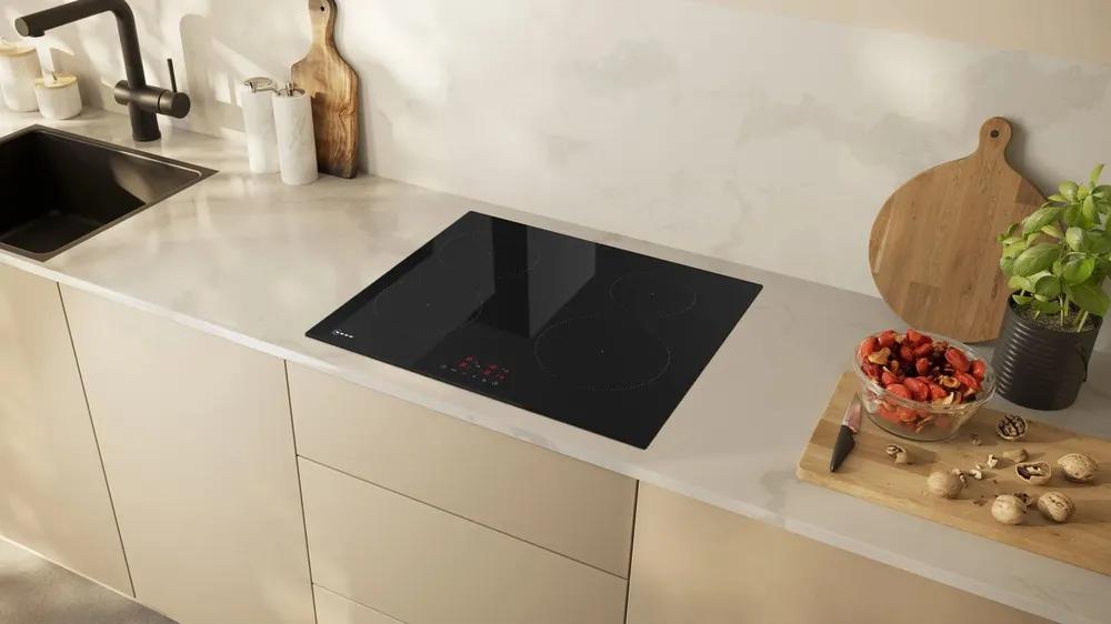 Детальное фото товара: NEFF T36FBE1L0 индукционная поверхность