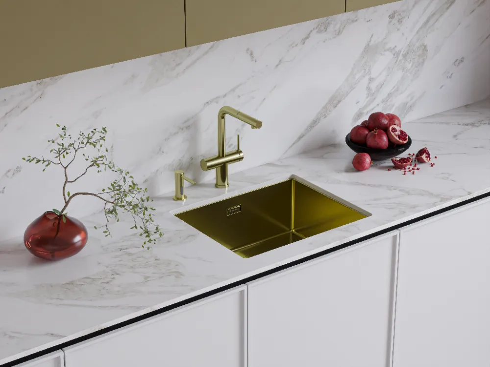 Детальное фото товара: Omoikiri OM-09 sensor LG, дозатор для моющего средства, светлое золото