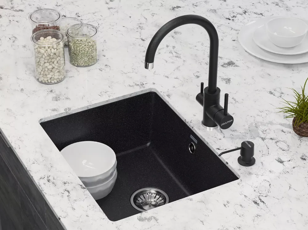 Детальное фото товара: Paulmark ESSEN, смеситель, гранит, черный