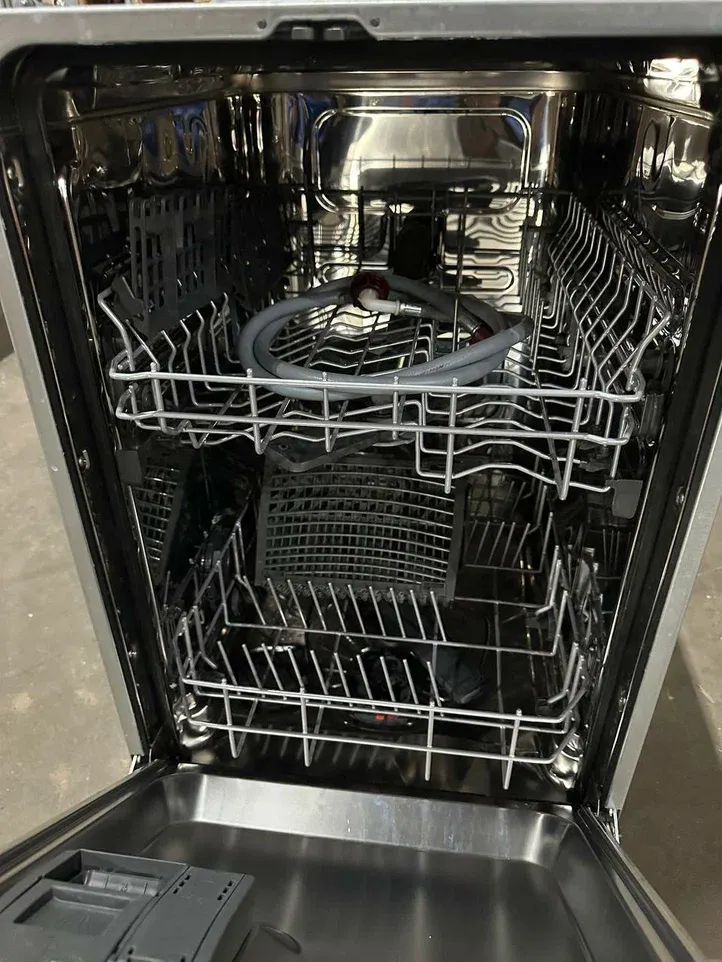 Детальное фото товара: Уценка Smeg ST4512IN