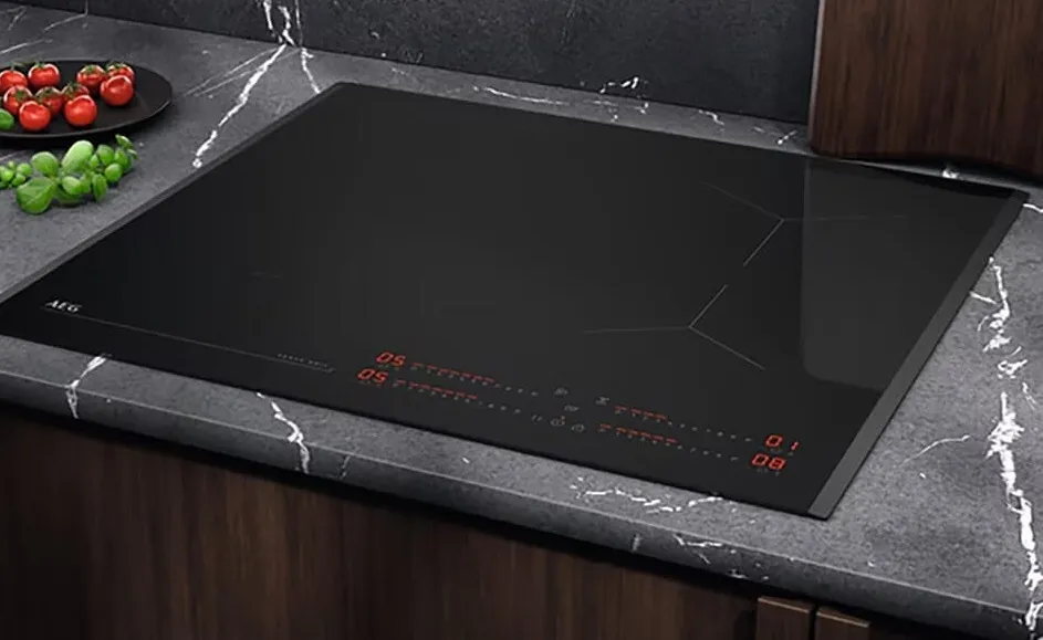 Детальное фото товара: AEG TI64IB30FB индукционная поверхность