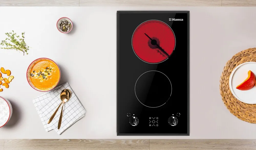 Детальное фото товара: Hansa BHCS38120030 стеклокерамическая поверхность