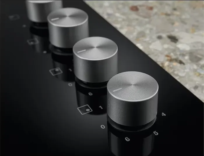 Детальное фото товара: Electrolux EGE6172NOK комбинированная поверхность