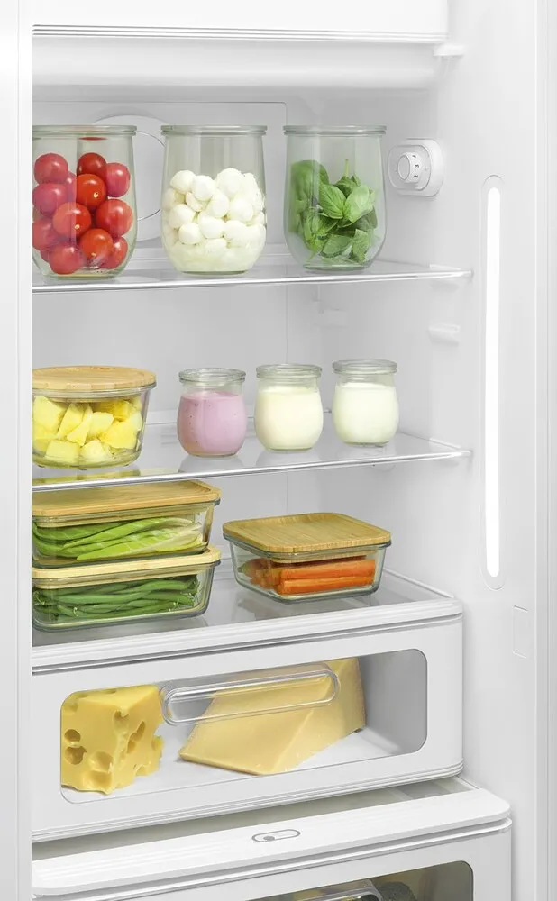 Детальное фото товара: Smeg FAB28LWH6