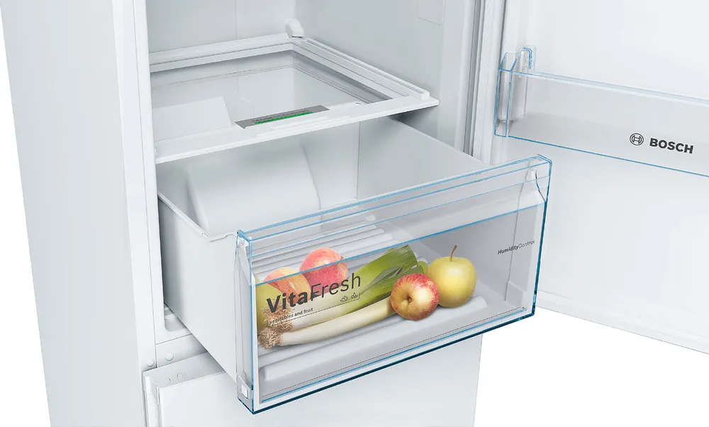 Детальное фото товара: Bosch KGN39UW30U