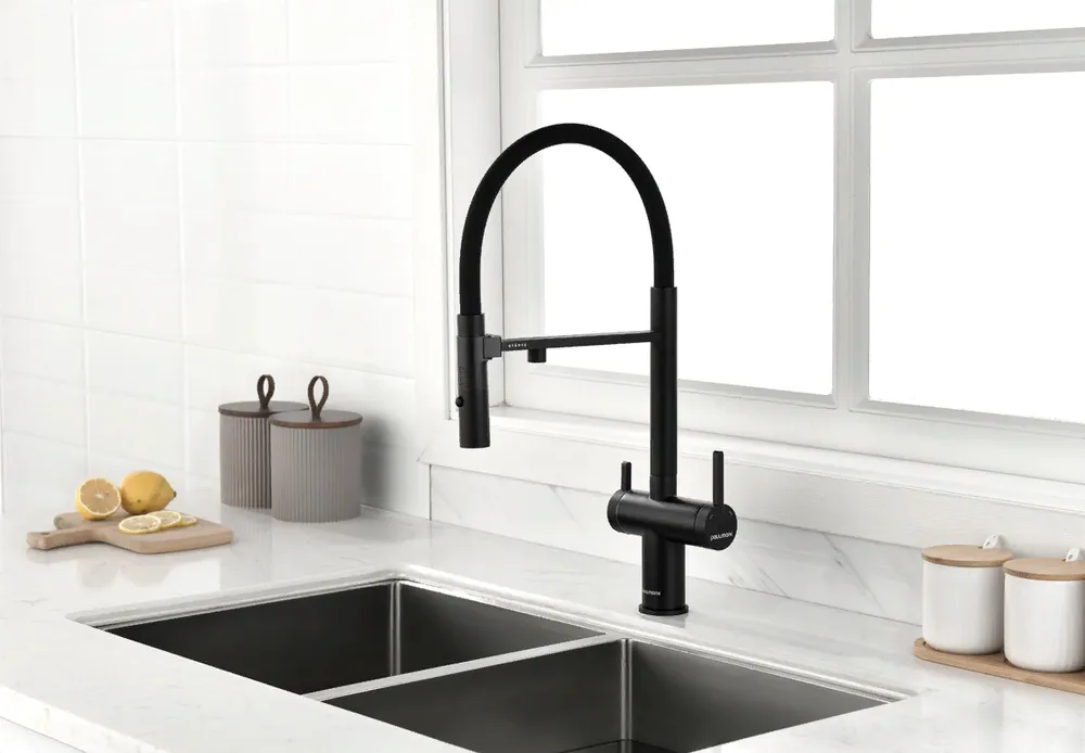 Детальное фото товара: Paulmark GRAVITY, смеситель, антрацит, черный шланг