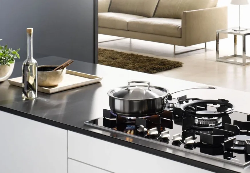Детальное фото товара: Miele KM 3034-1 газовая поверхность