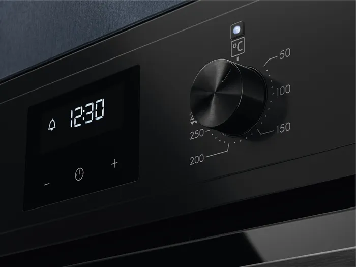 Детальное фото товара: Electrolux EOF3C50H