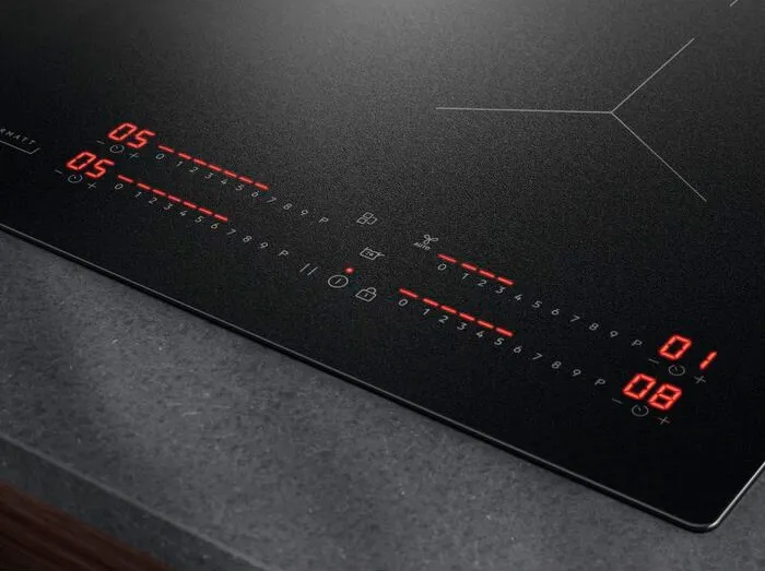 Детальное фото товара: AEG TI84IB10IZ индукционная поверхность