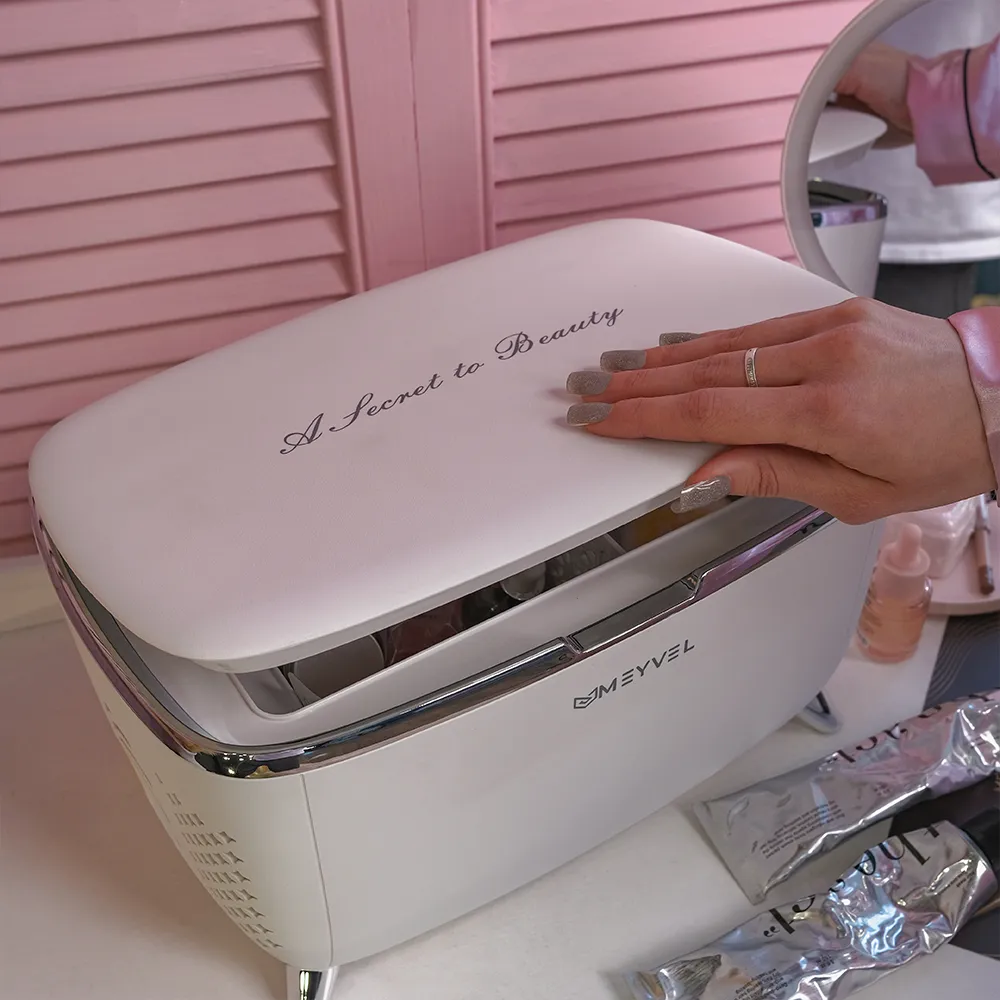 Детальное фото товара: Meyvel MB-06C3W