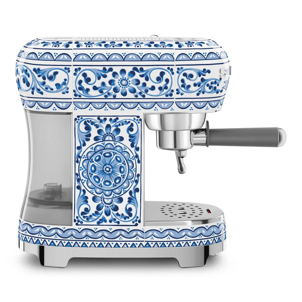 Детальное фото товара: Smeg ECF02DGBEU