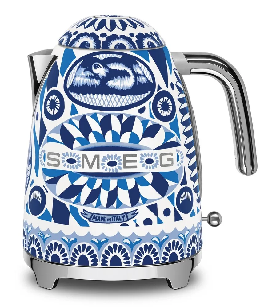 Фото товара: Smeg KLF03DGBEU электрический чайник