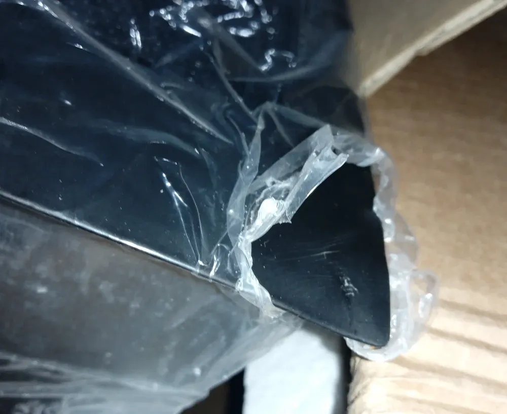 Детальное фото товара: Уценка №2 ELICA FOLD BL MAT/A/52