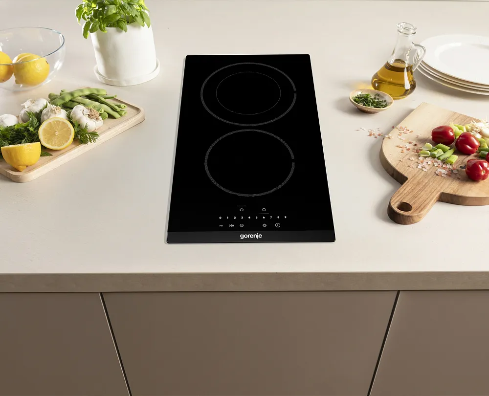 Детальное фото товара: Gorenje ECS322BCSCE стеклокерамическая поверхность