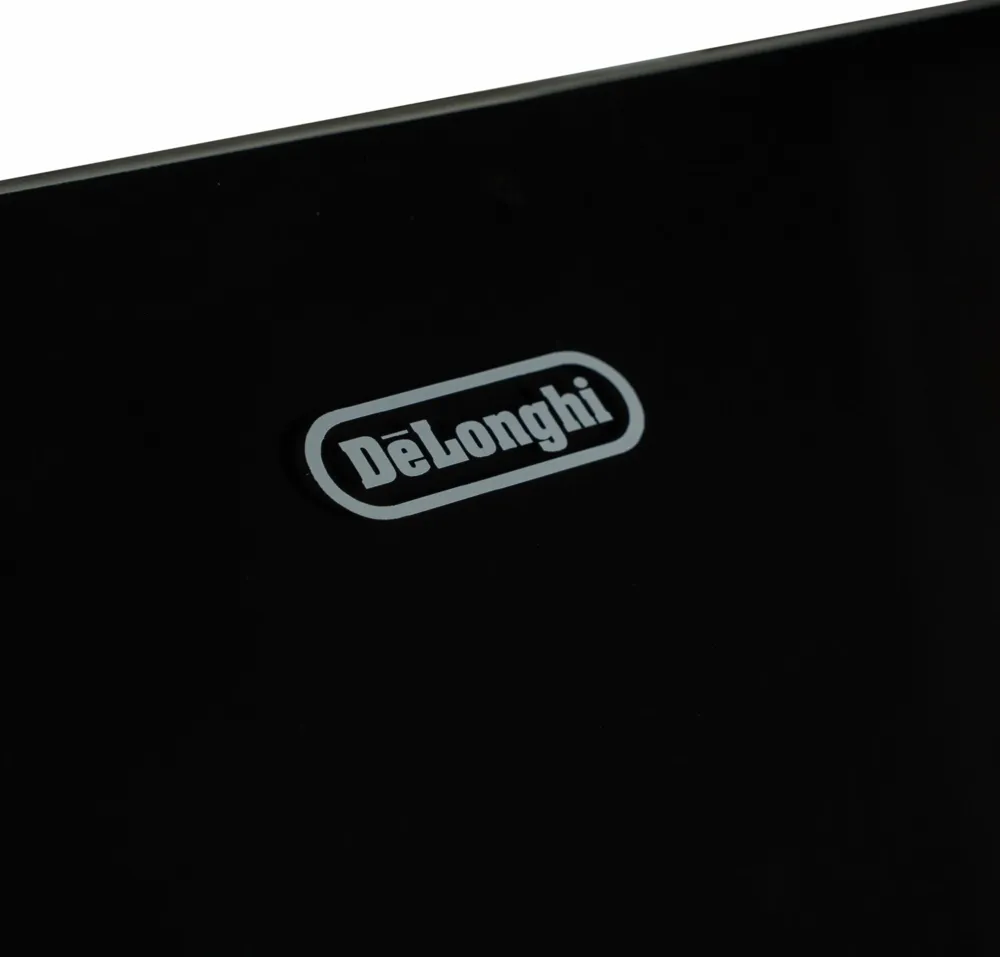 Детальное фото товара: DeLonghi Linea 915 NB