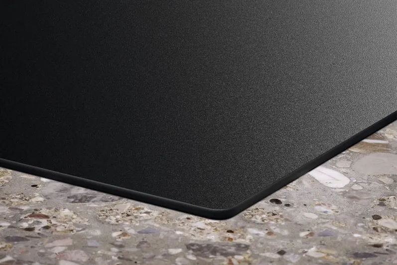 Детальное фото товара: Electrolux EIS62453IZ индукционная поверхность