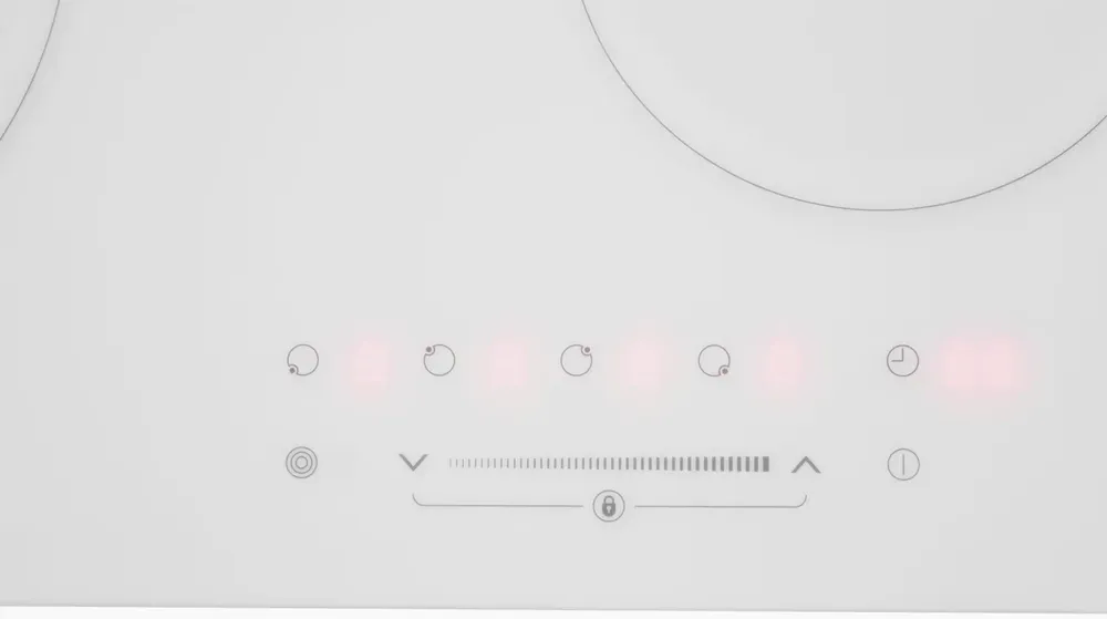 Детальное фото товара: ZUGEL ZEH603W стеклокерамическая поверхность