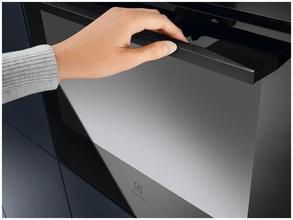 Детальное фото товара: Electrolux KOFDP46BK