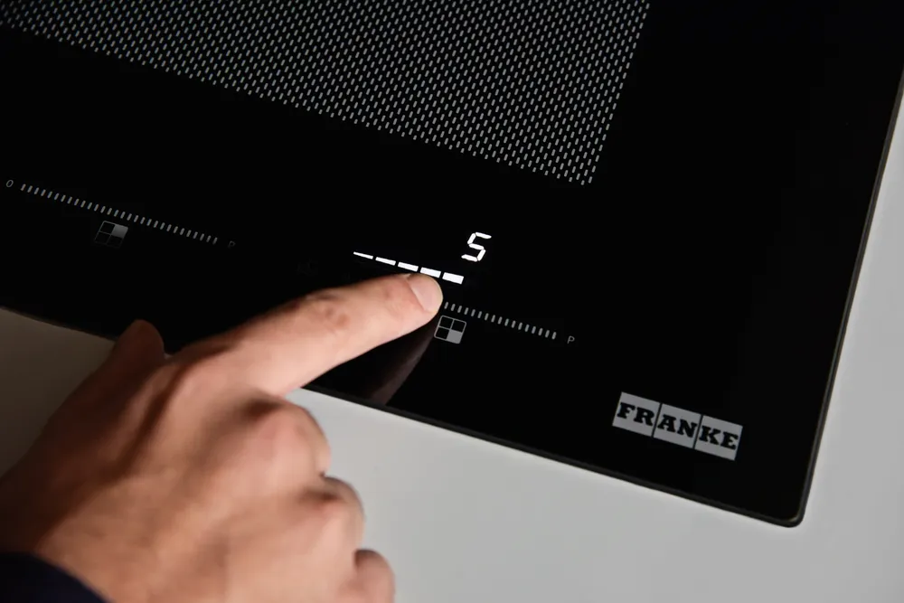 Детальное фото товара: Franke FMY 8391R HI индукционная поверхность