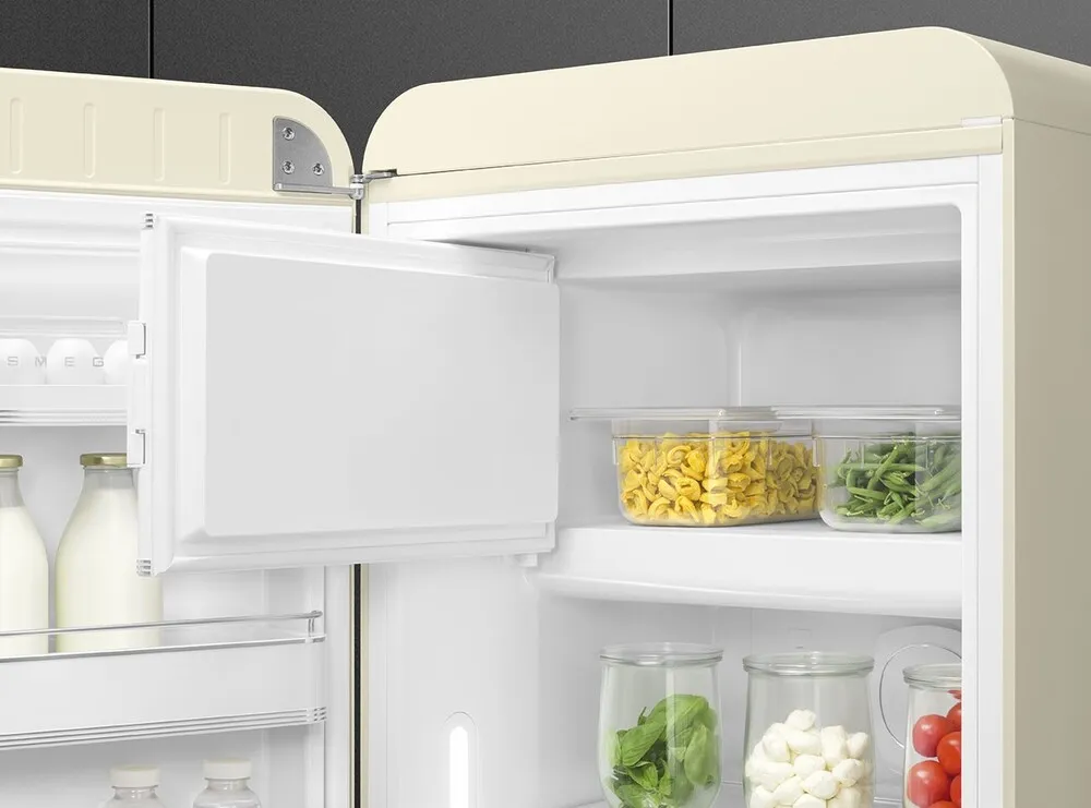 Детальное фото товара: Smeg FAB28LCR6