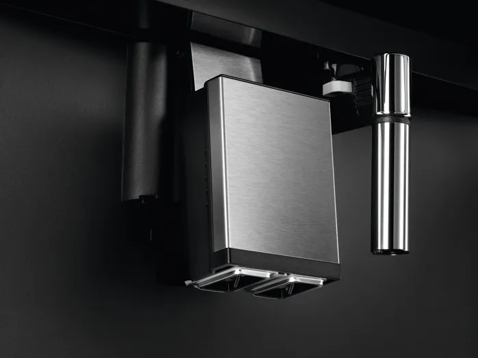 Детальное фото товара: AEG KKK994500T Витринный образец