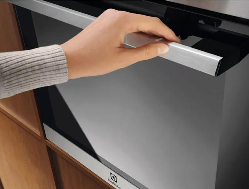 Детальное фото товара: Electrolux EOH3H40BX