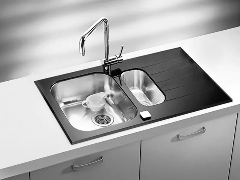Детальное фото товара: ALVEUS GLASSIX 20 RAL9005-90, мойка, нержавеющая сталь/стекло, черный (в компл.с сифон 1077134)