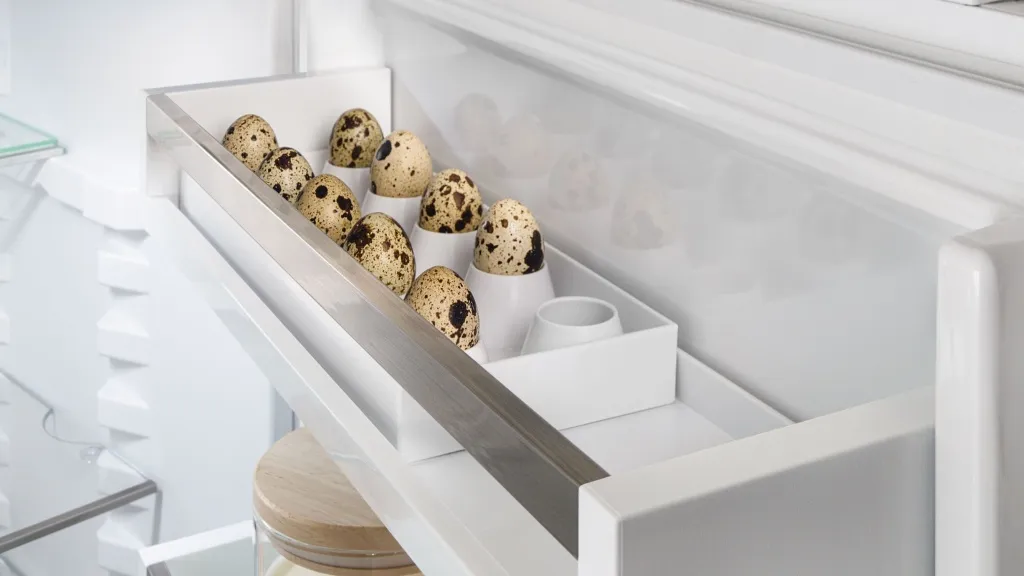 pure_eggtray-1.jpg pure_eggtray-1.jpg