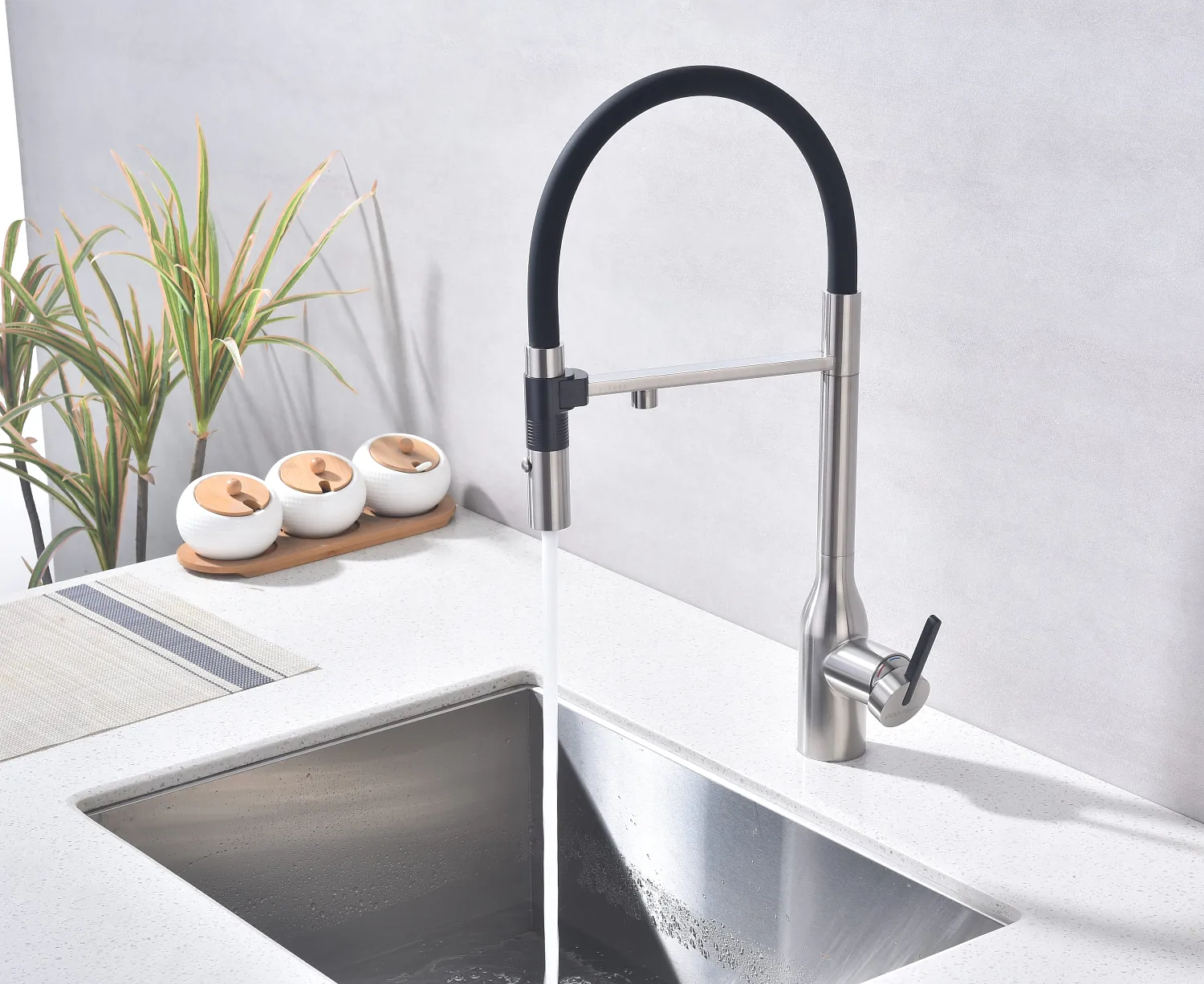 Paulmark Magneto One, смеситель, брашированная сталь