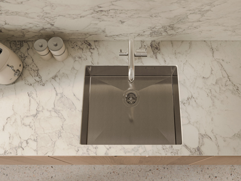 Детальное фото товара: Rivelato RINOX 5444 UN PVD black, мойка, нержавеющая сталь, черный