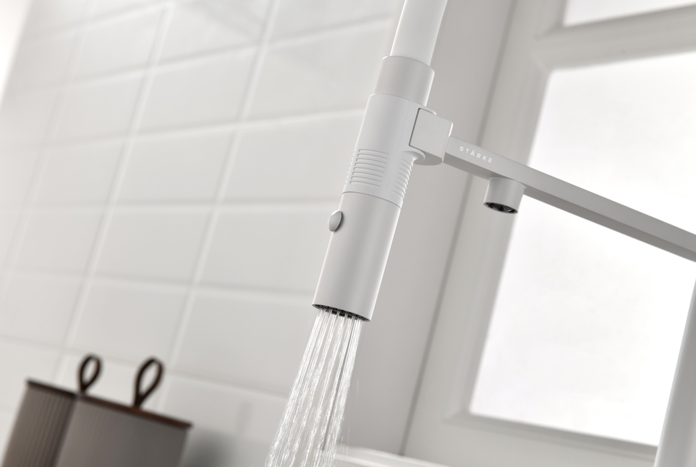 Paulmark GRAVITY, смеситель, белый, белый шланг Детальное фото товара: Paulmark GRAVITY, смеситель, белый, белый шланг