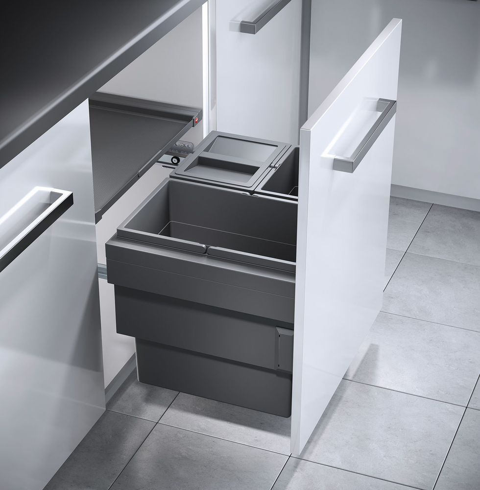 Фото товара: Hailo Cargo Synchro выдвижная мусорная система с 3 ведрами 28л, 13л, 13л с крышкой