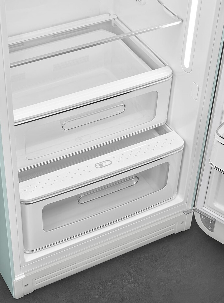 Детальное фото товара: Smeg FAB28RDSA6