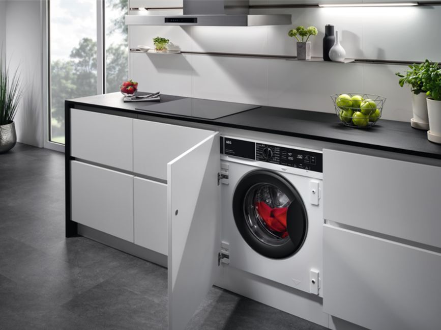 Детальное фото товара: AEG L7FNE48SI