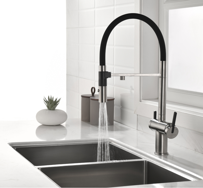 Paulmark GRAVITY, смеситель, никель, черный шланг Детальное фото товара: Paulmark GRAVITY, смеситель, никель, черный шланг