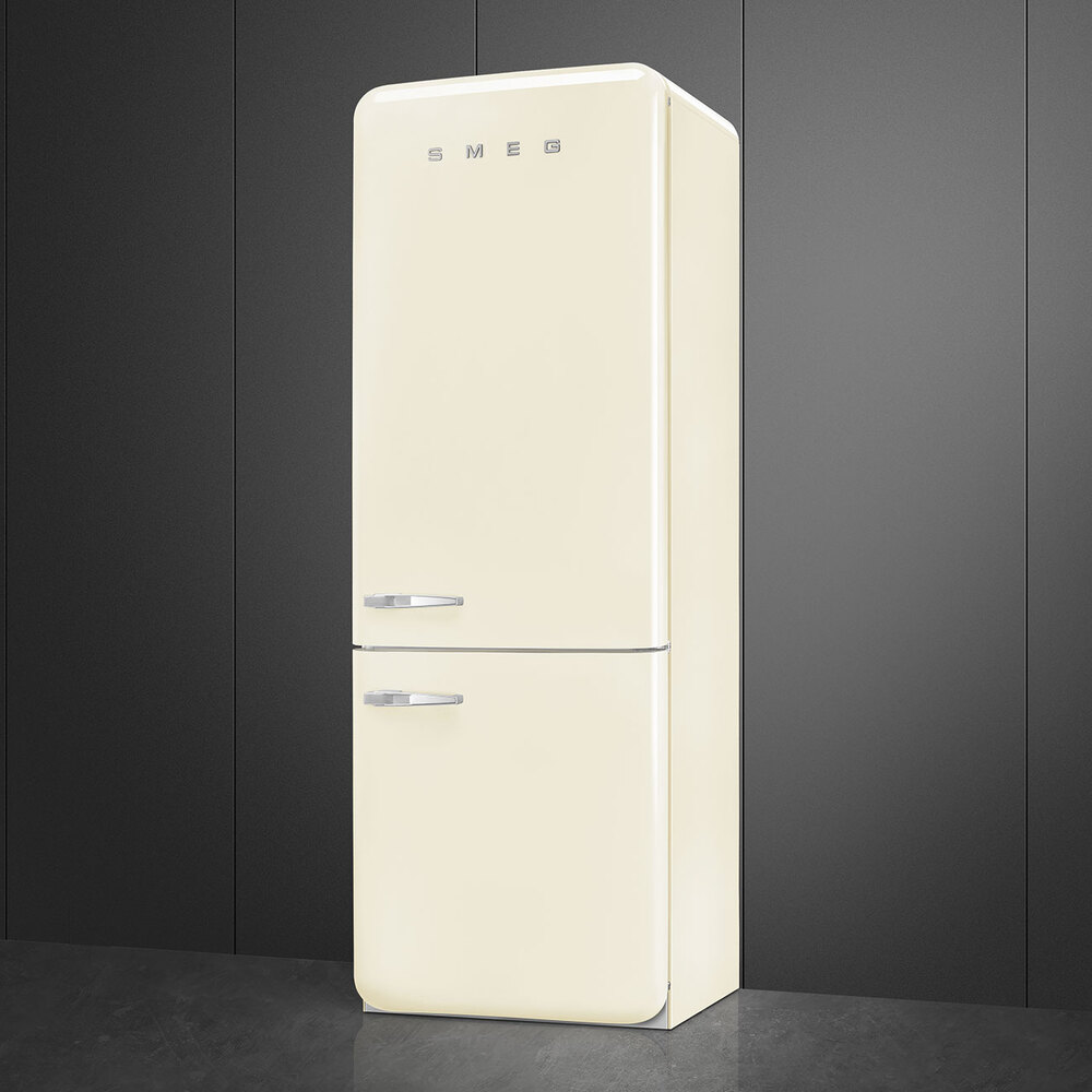 Детальное фото товара: Smeg FAB38RCR5