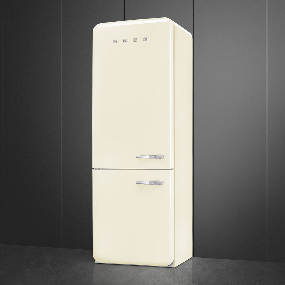Детальное фото товара: Smeg FAB38LCR5