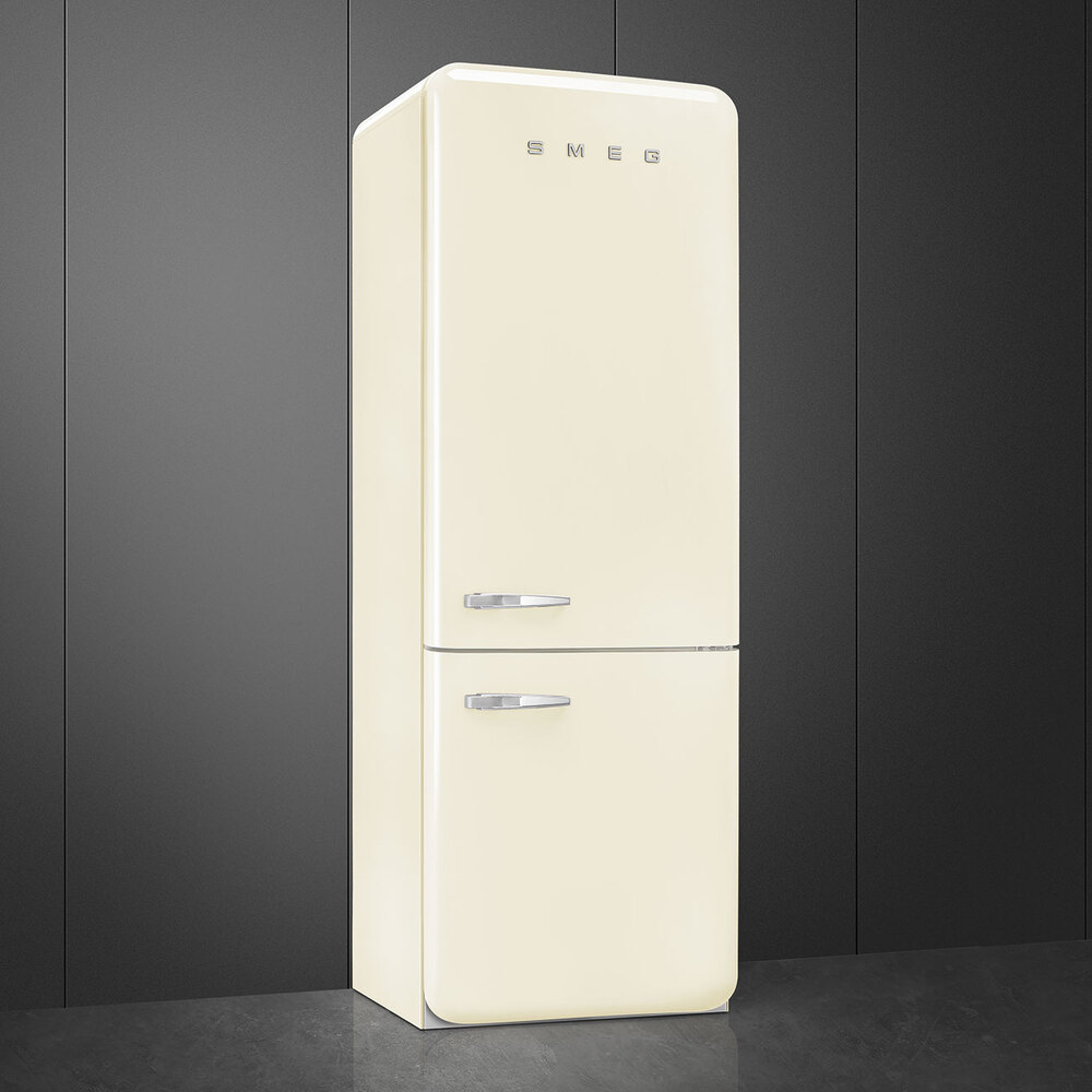 Детальное фото товара: Smeg FAB38RCR5