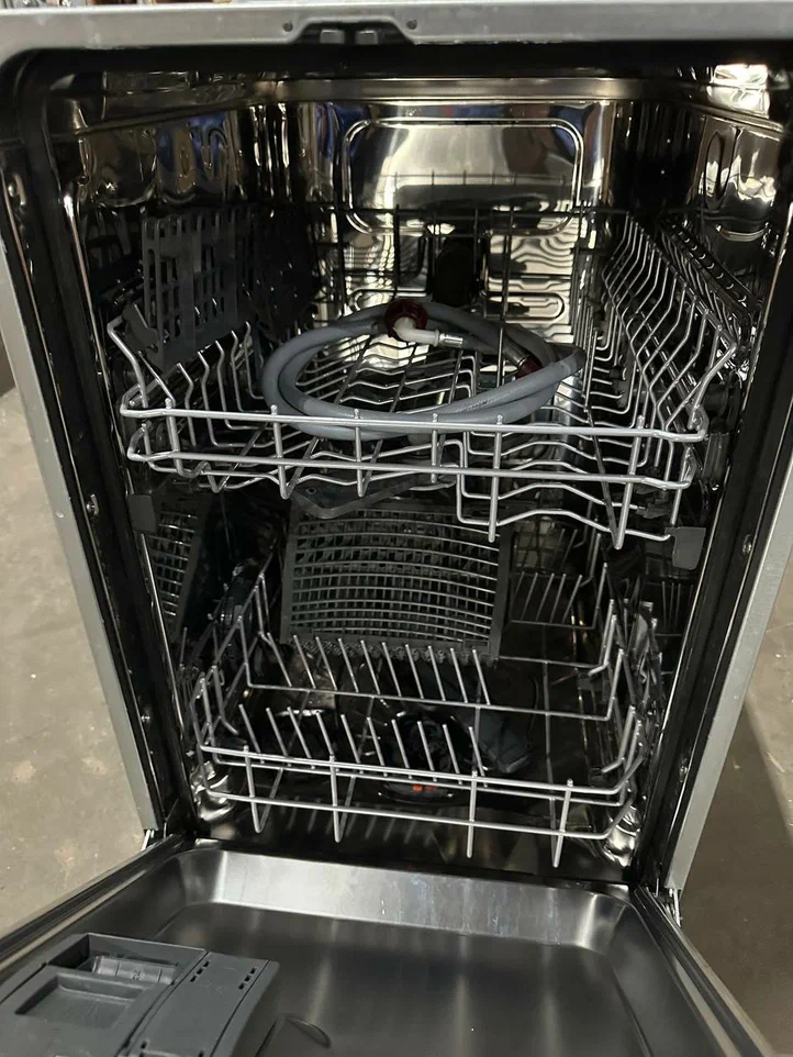 Детальное фото товара: Уценка Smeg ST4512IN