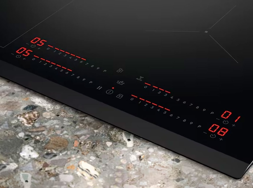 Детальное фото товара: Electrolux EIS82453 индукционная поверхность