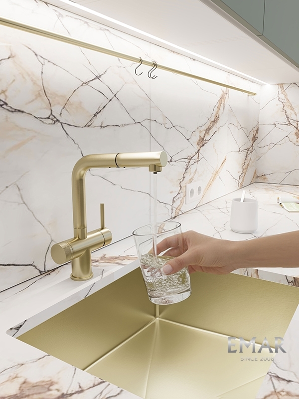 Детальное фото товара: Emar EC-7026 Matt Gold, смеситель, матовое золото