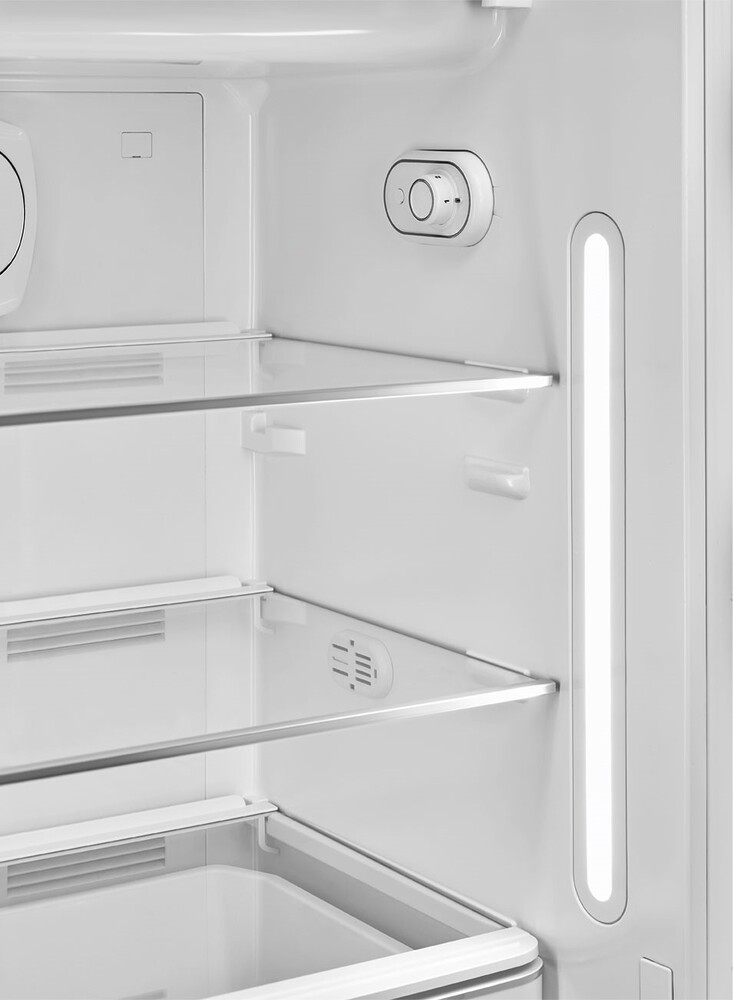 Детальное фото товара: Smeg FAB28RDSB6