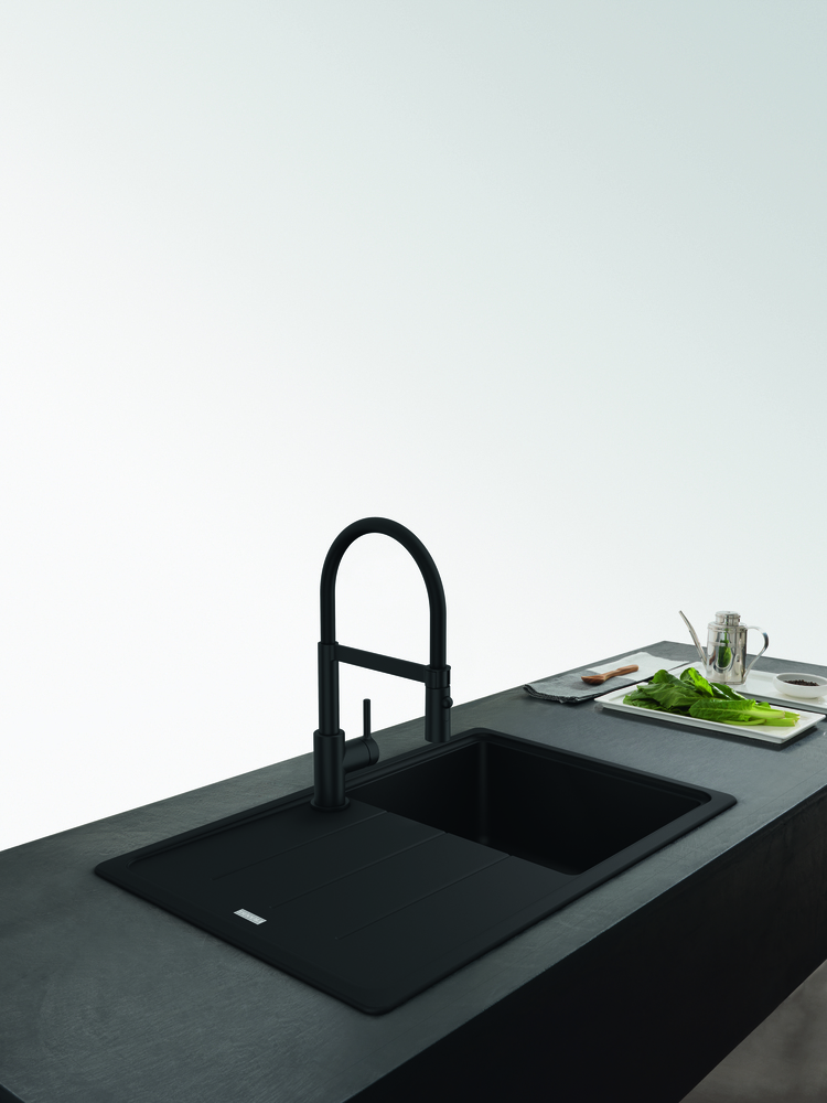 Детальное фото товара: Franke Lina Semi-pro, смеситель, черный матовый